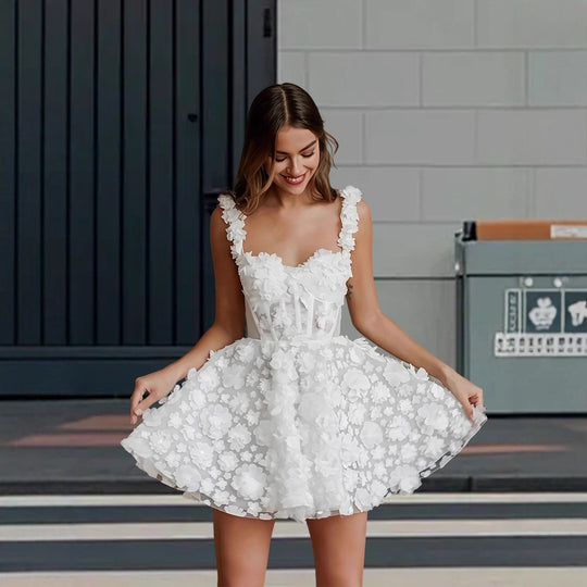 Damen Elegantes Maxikleid mit floralen Applikationen und transparenten Ärmeln EB