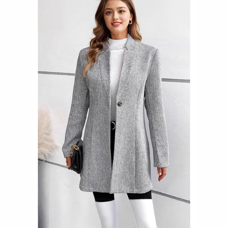 Damen Moderne Strickblazer mit schmalem Schnitt und eleganten Details EB