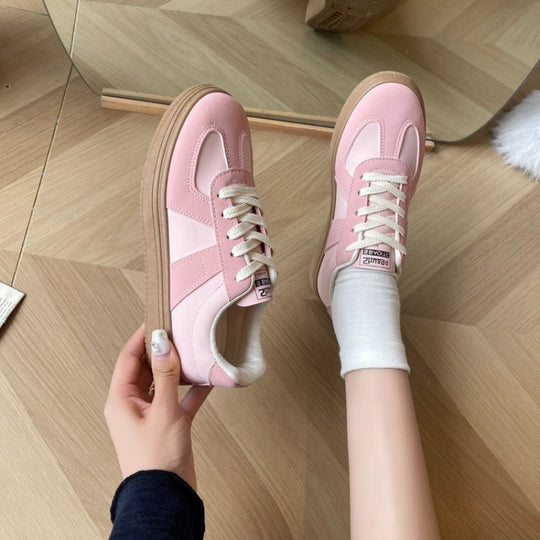 Damen Sneaker mit innovativer Sohle und klassischem Design EB