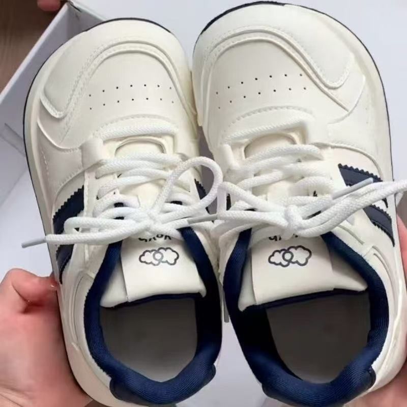 Damen Sportliche Sneaker mit innovativer Dämpfung und atmungsaktiver Konstruktion EB
