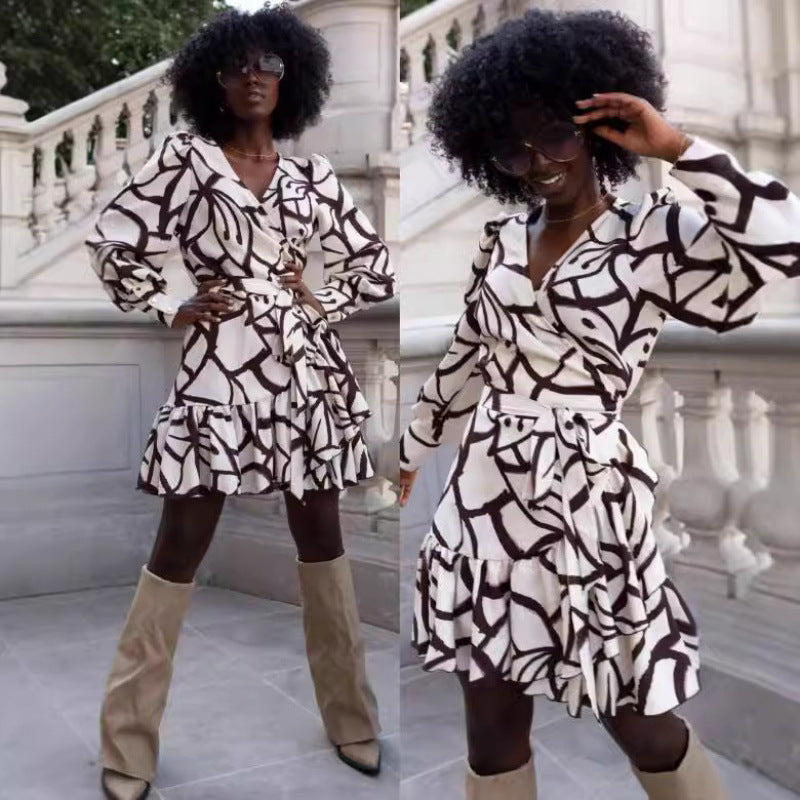 Damen schmeichelhaft Wickel-Mini-Kleid mit Leopardenmuster EB