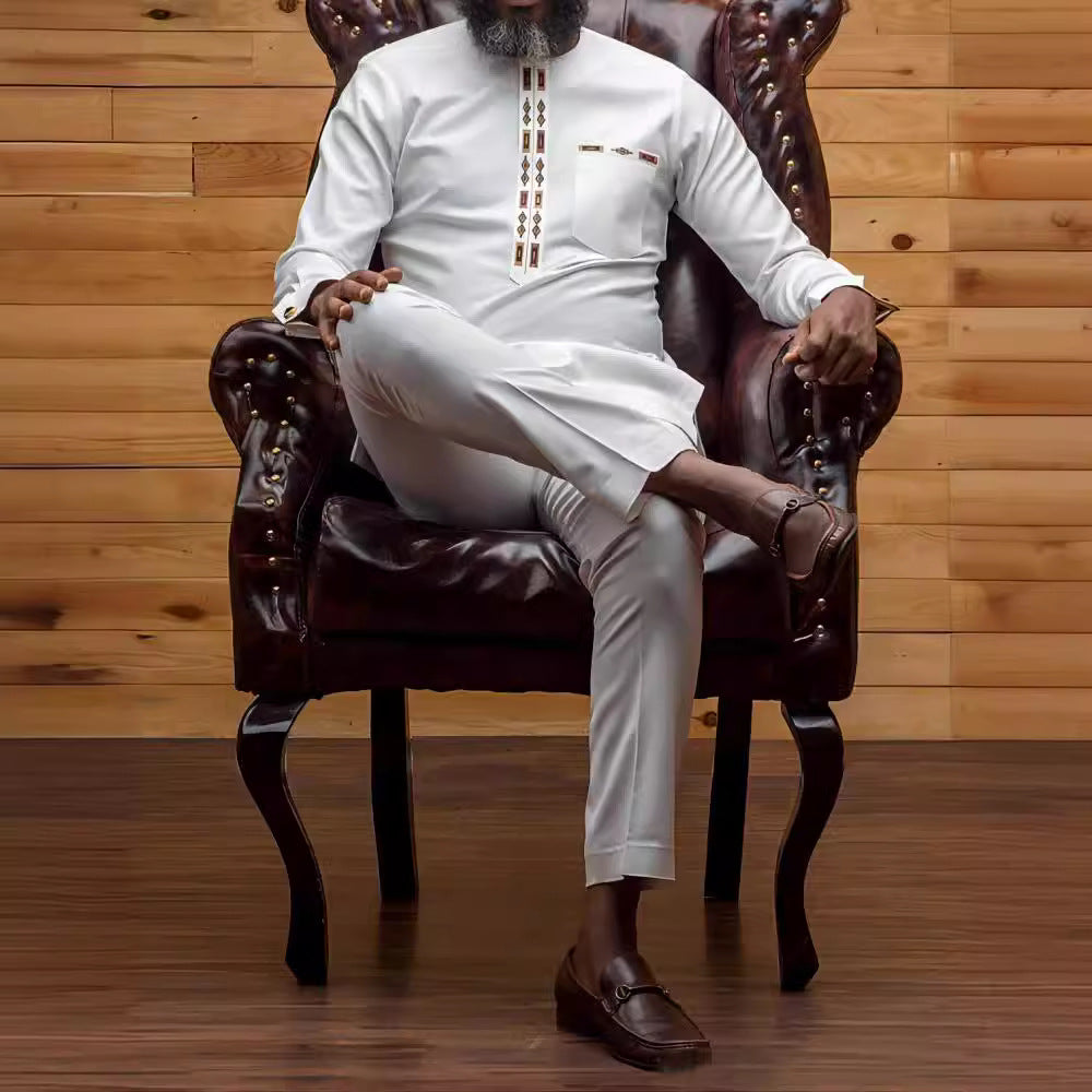 Herren traditionelles Kaftan-Outfit mit eleganten Stickereien EB