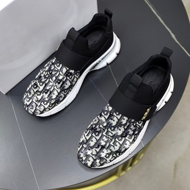 Damen Sportliche Slip-On Sneaker mit modischem Oberflächenmuster und elastischem Verschluss EB
