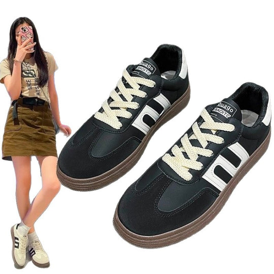 Damen Sportliche Sneakers mit atmungsaktiver Obermaterialstruktur und rutschfester Sohle EB