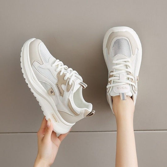 Damen Sportliche Sneakers mit strapazierfähigem Obermaterial und dämpfender Sohle EB
