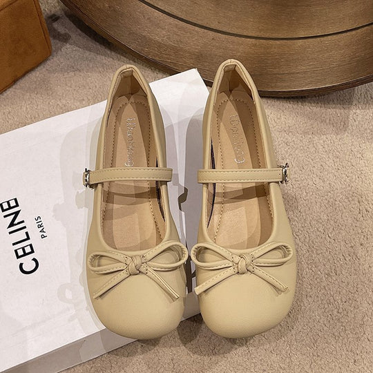 Damen Ballerinas mit zierlichem Schleifenakzent und verstellbarem Riemen EB