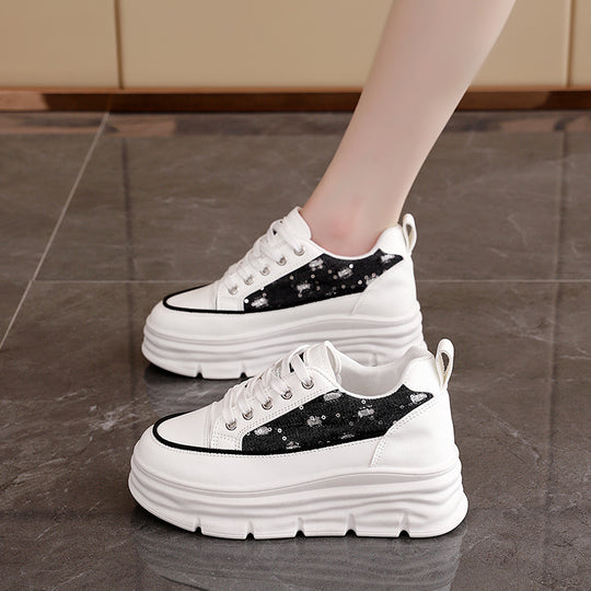 Damen Plattform Sneaker mit modischem Denim-Akzent und rutschfester Sohle EB
