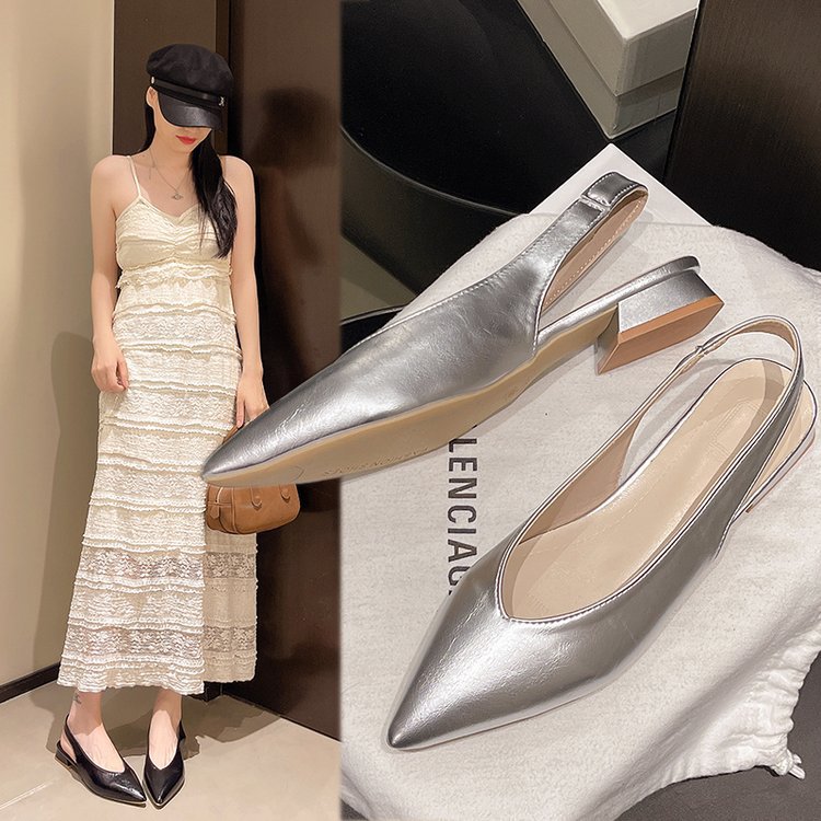 Damen Slingback-Pumps mit elegantem spitzen Design und modischem Blockabsatz EB