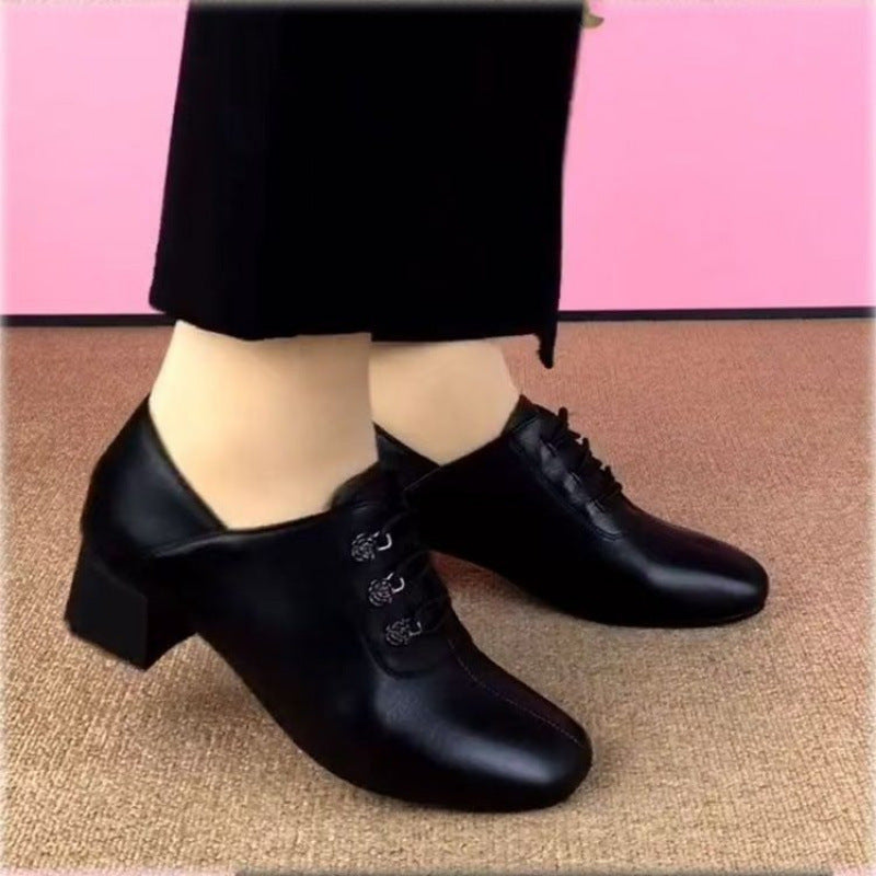Damen elegante Schnürschuhe mit tiefem Blockabsatz und modischem Design EB