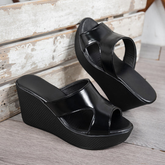 Damen Wedge-Pantoletten mit modischem Cut-Out-Design und rutschfester Sohle EB