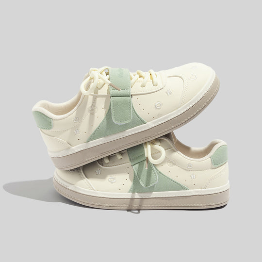 Damen Sneakers mit floralem Design und praktischem Klettverschluss EB