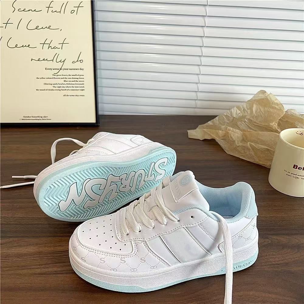 Damen Sportliche Sneakers mit dämpfendem Fußbett und luftiger Oberflächenstruktur EB