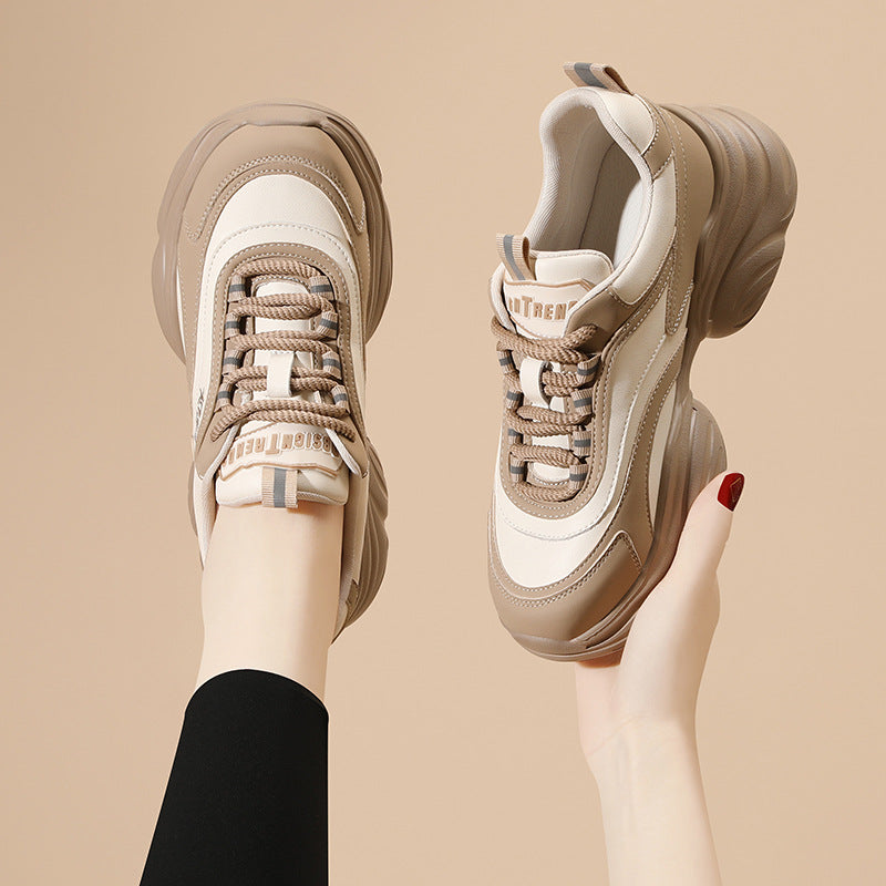 Damen Sportliche Chunky Sneakers mit rutschfester Sohle und dämpfendem Fußbett EB