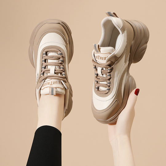 Damen Sportliche Chunky Sneakers mit rutschfester Sohle und dämpfendem Fußbett EB