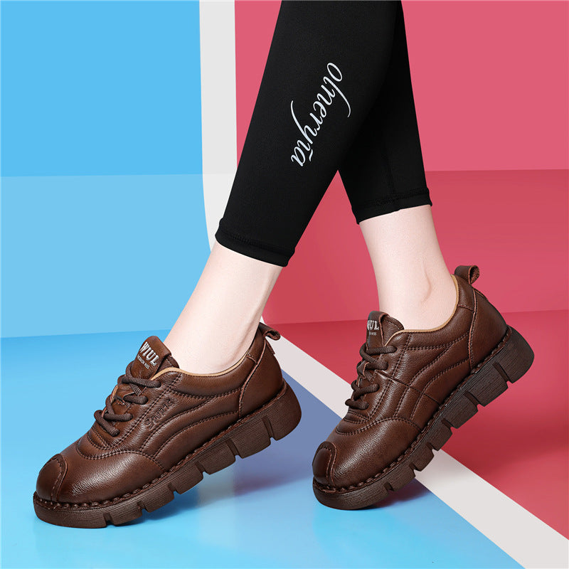 Damen modische Sneakers mit dicker Sohle und angesagtem Design EB