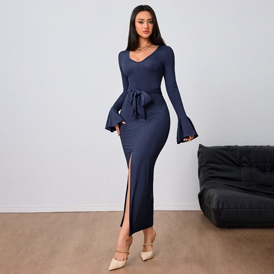 Damen figurbetontes Maxikleid mit V-Ausschnitt Trompetenärmeln Taillenband und hohem Seitenschlitz Eichborn Berlin