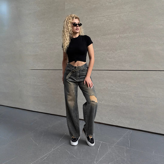 Damen Lässige Baqugy-Jeans mit modischen Rissdetails und Gürtel EB