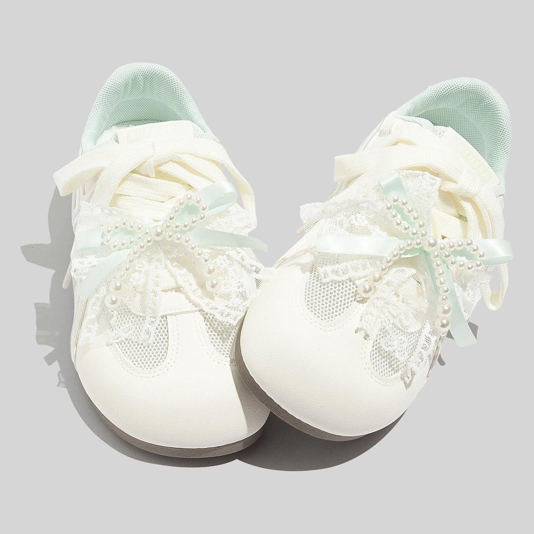 Damen Sportliche Sneaker mit eleganter Perlenapplikation und atmungsaktivem Mesh-Obermaterial EB