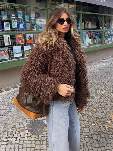 Damen Kuschelige Fleecejacke mit großzügigem Kragen und weichem Innenfutter EB