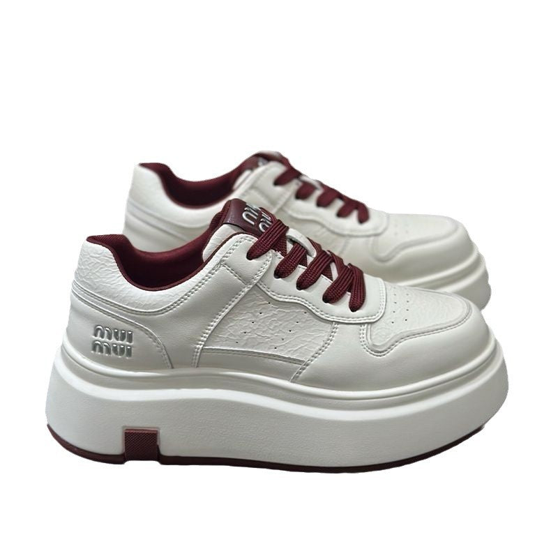 Damen Sneakers mit dicker Plateau-Sohle und modischem Obermaterial EB