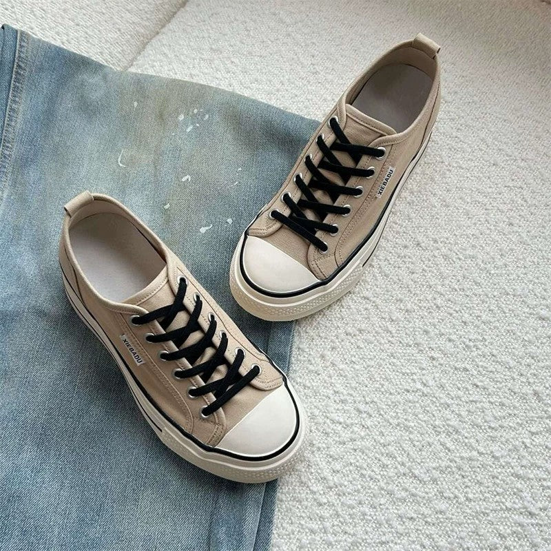 Damen Sportliche Sneakers mit nachhaltigem Canvas-Obermaterial EB