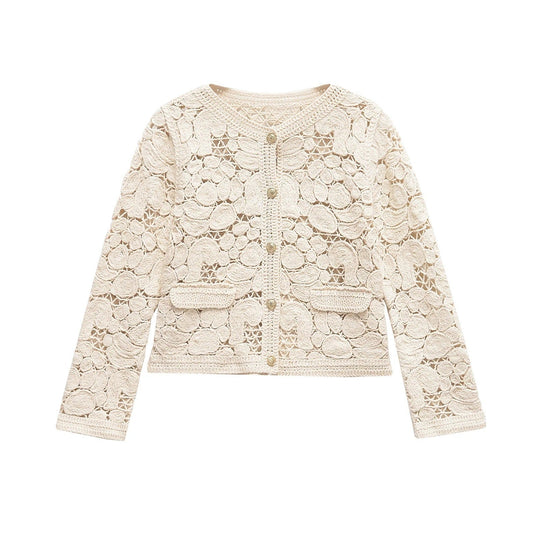 Damen Strickjacke Aus Feiner Spitze mit Dekorativen Knopfdetails und Eleganter Silhouette EB