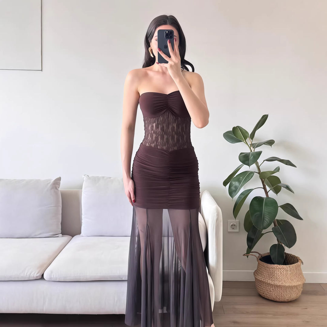 Damen Elegantes bodenlanges Kleid mit Spitzenakzenten EB