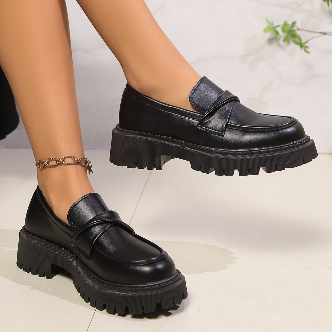 Damen Mokassins mit robustem Plateau und elegantem Riemendesign EB