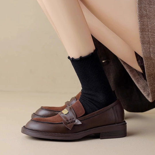 Damen Mokassins mit elegantem Schnallenakzent und hochwertigem Obermaterial EB