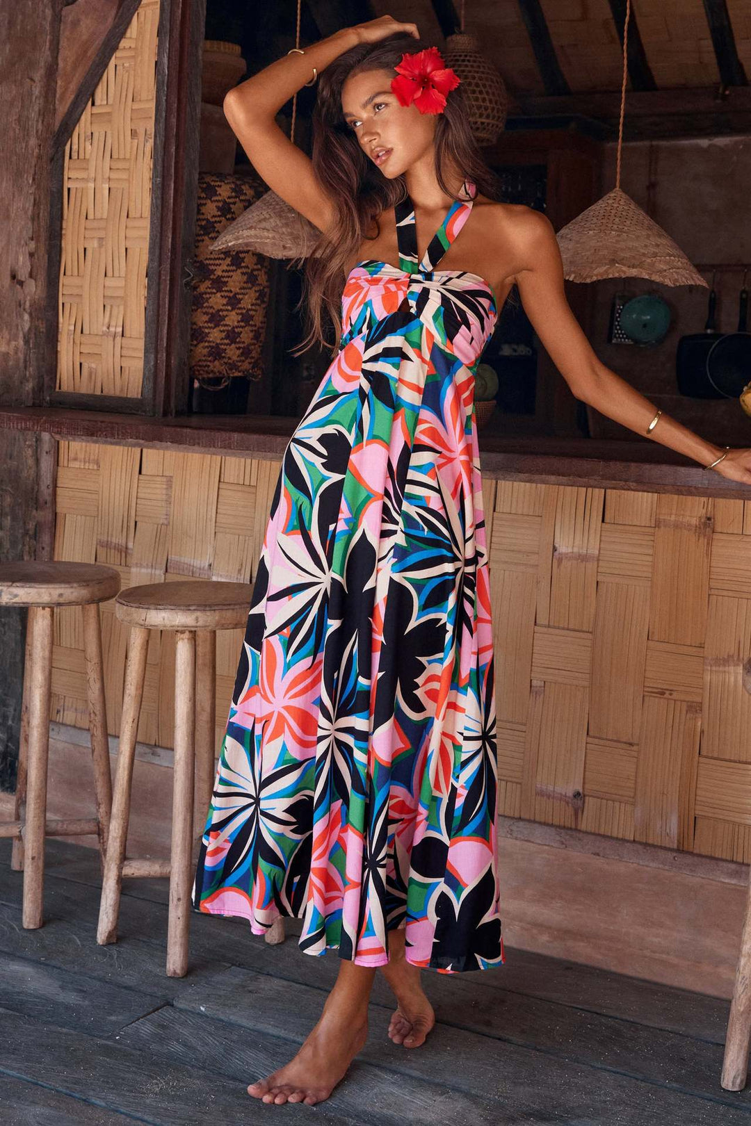 Damen Maxi Kleid mit raffiniertem Halterneck und trendigem Print EB