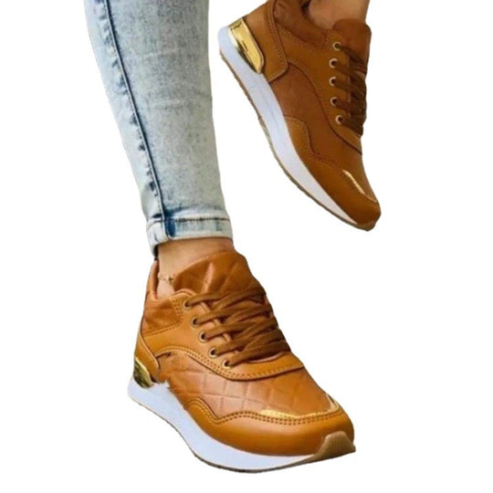 Damen Sportliche Sneakers mit glänzenden Akzenten und dämpfender Sohle EB