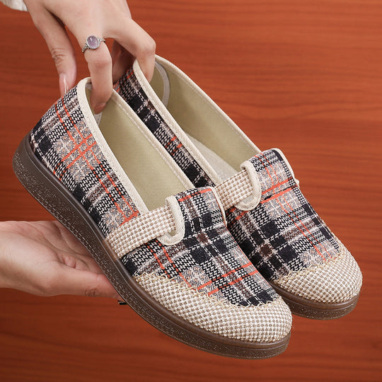 Damen Elegante und bequeme Slipper mit stilvollem Karomuster EB