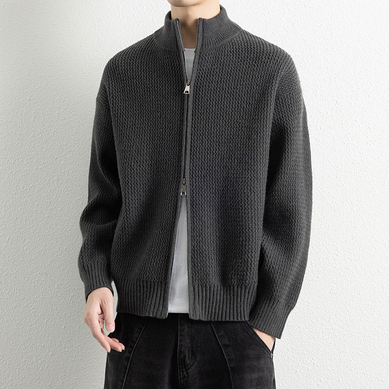 Herren Strickjacke mit hohem Kragen und praktischen Reißverschluss EB