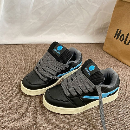 Damen modische Sneaker im sportlichen Stil mit atmungsaktiven Einsätzen EB