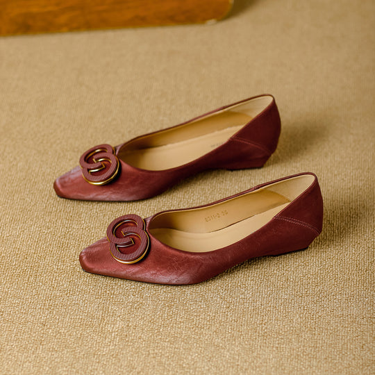 Damen Elegante Ballerinas mit luxuriösem Schmuckdetail EB