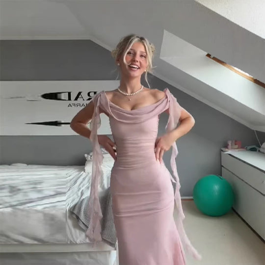 Damen Elegantes Maxikleid mit drapierten Ärmel und figurbetontem Schnitt EB