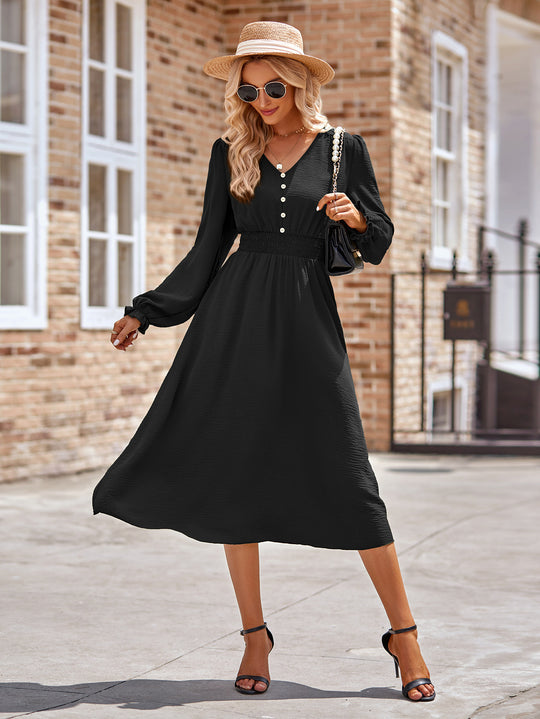 Damen Midikleid mit V-Ausschnitt, geraffter Smock-Taille und Knopfleiste EB