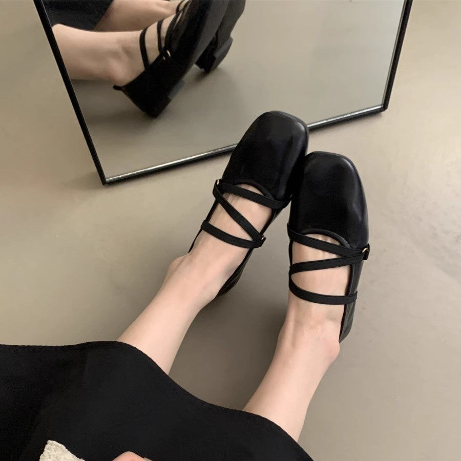 Damen elegantes Ballerina-Modell mit modischem Riemchen und hochwertigem Leder EB