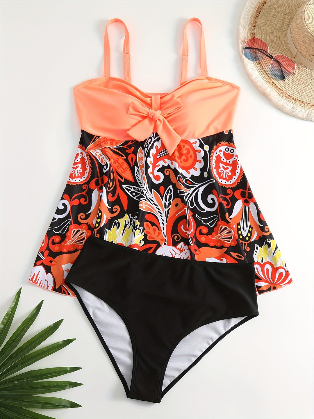 Damen Tankini Set mit verspieltem Druck und modischen Details EB