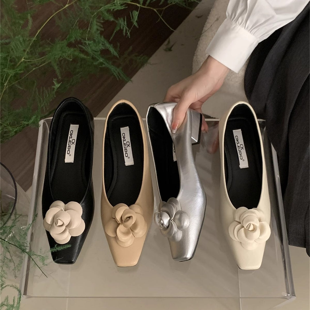 Damen Ballerina-Pumps mit dekorativem Blumendetail EB