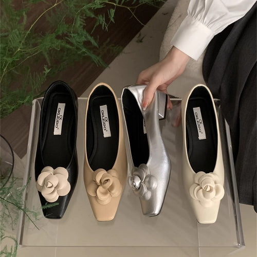 Damen Ballerina-Pumps mit dekorativem Blumendetail EB