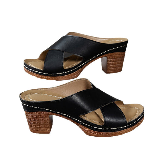 Damen Plateau-Pantoletten mit elegantem Kreuzband-Design und komfortablem Fußbett EB