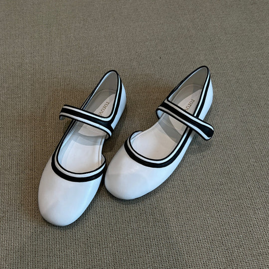 Damen Ballerinas mit modischen Riemchen EB