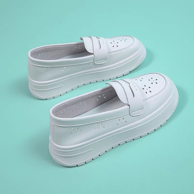 Damen Slip-On Sneakers mit atmungsaktivem Obermaterial und komfortablem Fußbett EB