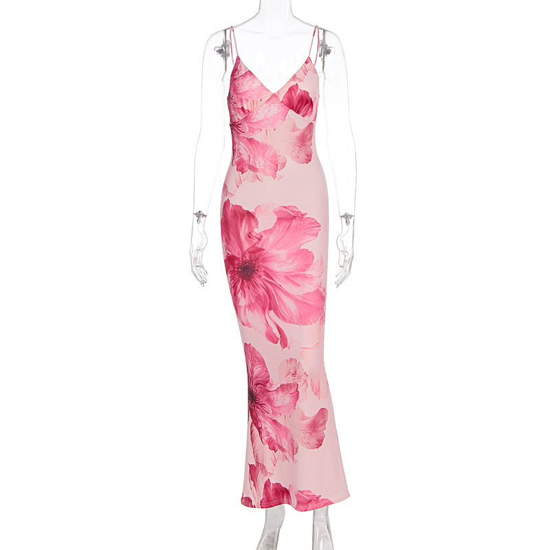 Damen Elegantes Blumenmaxikleid mit feinen Spaghettiträgern und figurbetontem Schnitt EB