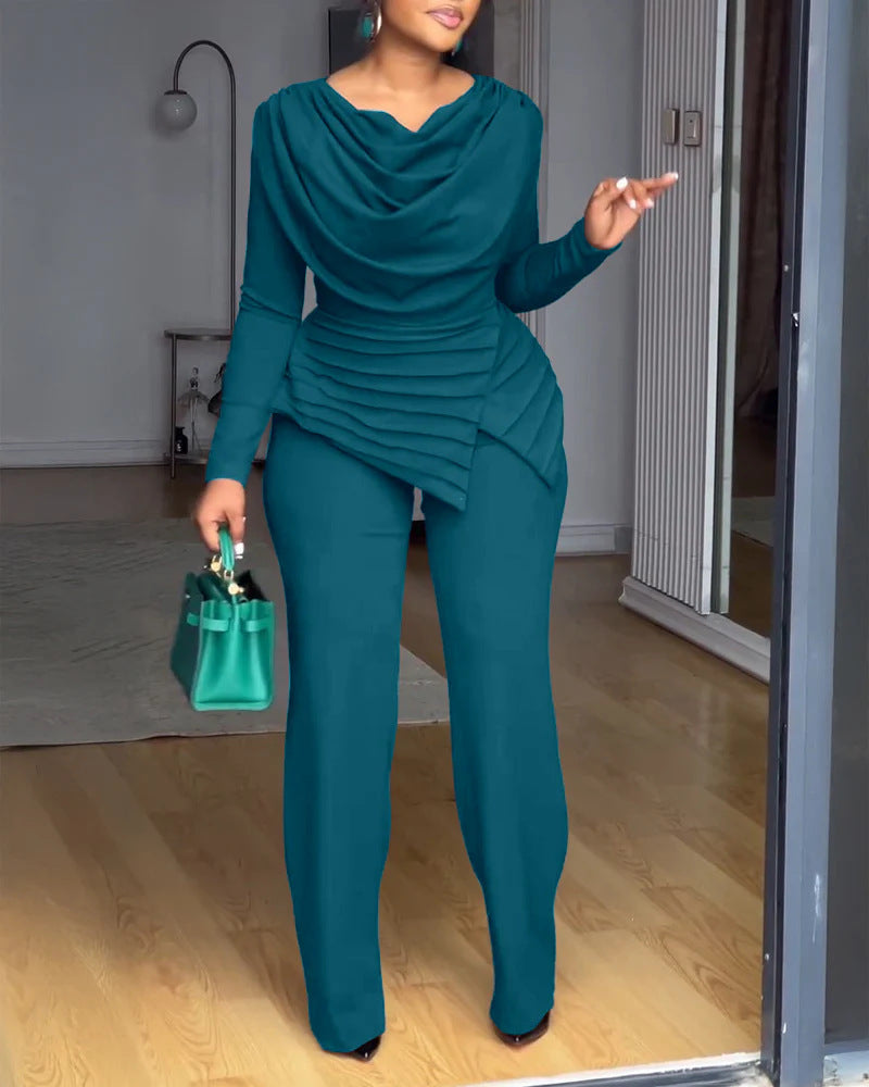Damen Zweiteiliges Ensemble mit Wasserfall-Drapé-Oberteil, abgestuftem Peplum und gerader Bundfalten-Hose EB