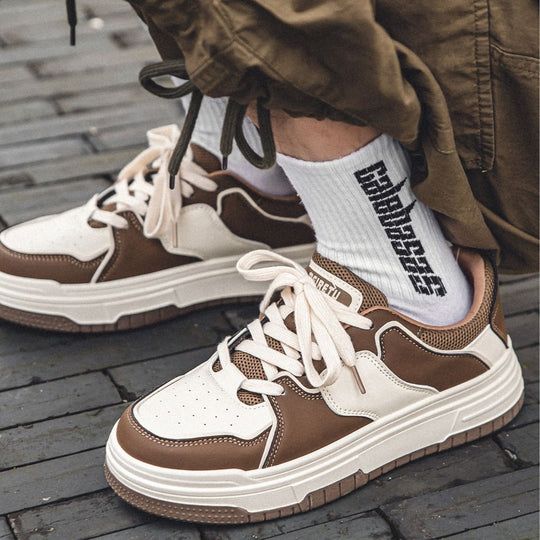 Damen Sneaker mit verstärktem Dämpfungssystem und modernem Design EB