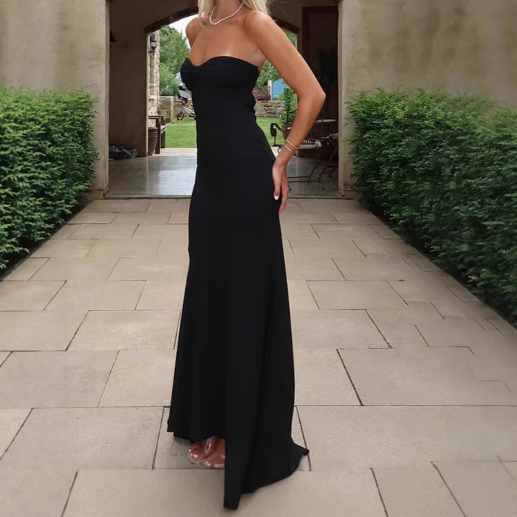 Damen Elegantes Hochzeitskleid mit trägerlosem Design und fließendem Stoff EB