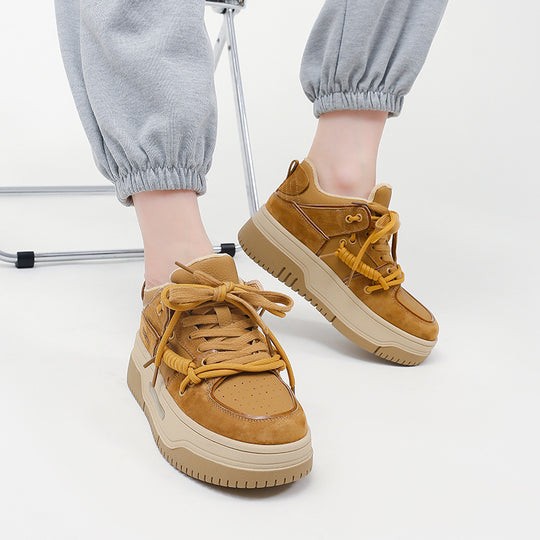 Damen Chunky Sneaker mit innovativem Schnürsystem und dämpfender Sohle EB