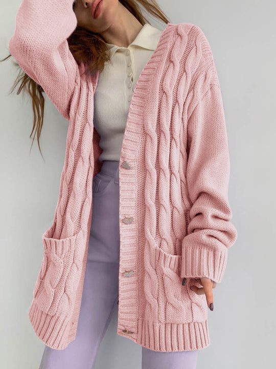 Damen Grobstrick-Cardigan mit herzförmigen Knöpfen und seitlichen Taschen EB